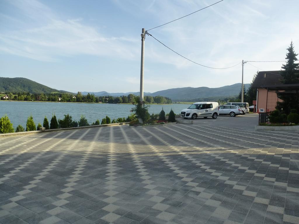 Apartments Mise Ogulin Rum bild