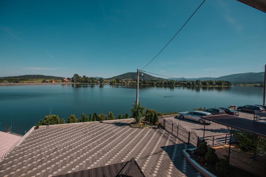 Apartments Mise Ogulin Exteriör bild